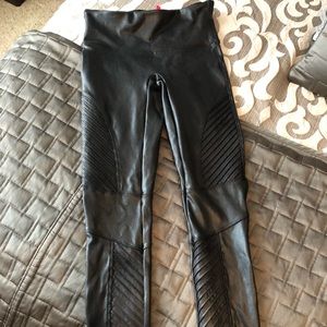 Spanx moto legging